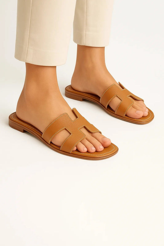 HERMES FLAT SLIPPER -BROWN