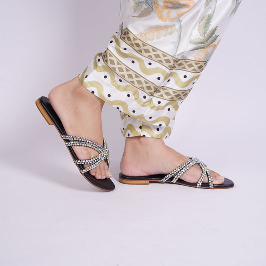 AURA BLACK